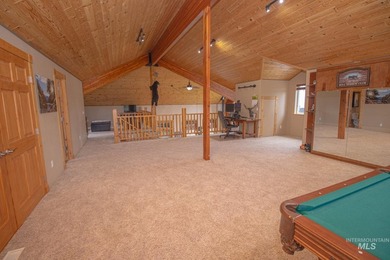 Exceptional custom home on 27.72 acres overlooking the iconic - photo 30