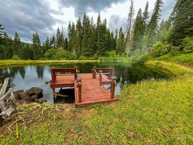 Exceptional custom home on 27.72 acres overlooking the iconic - photo 46