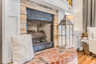 Experience luxury living with breathtaking Arkansas River views - photo 8