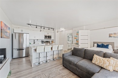 (private lake, pond, coastal) Condo For Sale in Honolulu Hawaii