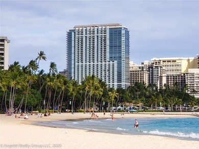 Lake Condo Sale Pending in Honolulu, Hawaii