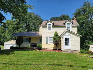 Lake Home For Sale in Woodbourne, New York