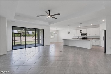 Welcome to Timber Creek where *Your home is your Oasis*. Timber - photo 6