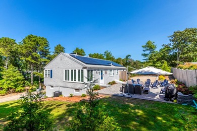 Renovated 2023 4 bedrooms/2 bath raised ranch with deed beach - photo 30