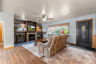 Spacious 3-bedroom, 3-bath home 4.46 m/l acres in Gamaliel, just - photo 4