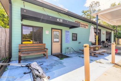 635 Carswell Avenue presents a rare opportunity to acquire a - photo 4