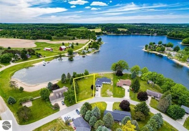 Stoneledge Lake Lot For Sale in Cadillac Michigan