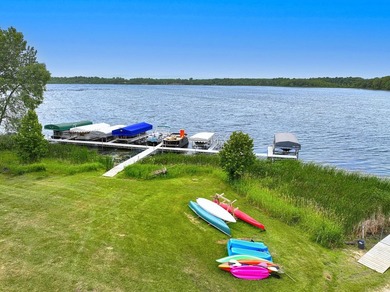 Pack your bags and head to the lake! That's what you will be - photo 18