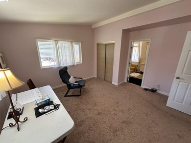 Welcome to this beautifully updated 2-bd., 2 full bath - photo 21