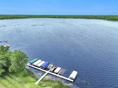 Pack your bags and head to the lake! That's what you will be - photo 25