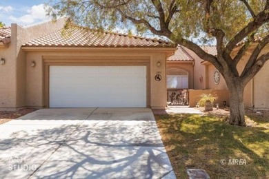 Beautifully furnished & elegantly remodeled 2 bedroom + den - photo 7