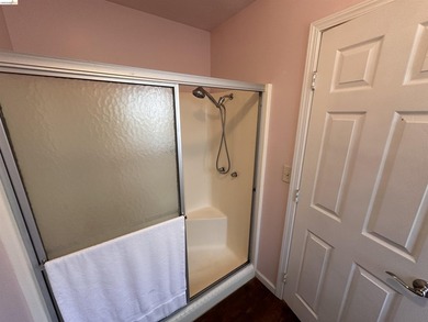 Welcome to this beautifully updated 2-bd., 2 full bath - photo 28