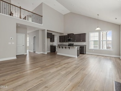 STUNNING 3 CAR GARAGE CUL DE SAC HOME w/PRIMARY ON MAIN LEVEL - photo 29