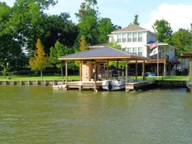 WATERFRONT on Lake Livingston - Lake Home For Sale in Livingston, Texas