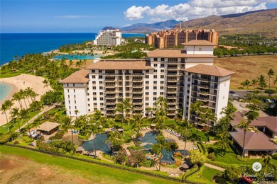 Welcome to Villa O505, where sweeping views of the lagoon and - photo 3