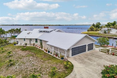 Experience a rare waterfront oasis at the end of a quiet - photo 50