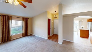 Oceanview living in a gated community. End of the road privacy - photo 4
