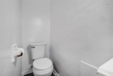 1065 E. 19th Street, Long Beach - Pride of Ownership 4-Unit - photo 14
