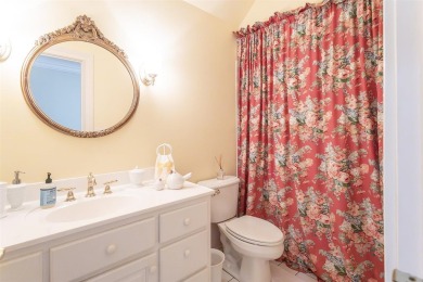 Welcome to this extraordinary custom-built estate offering - photo 48
