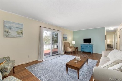 This ranch offers a layout and level of flexibility that's hard - photo 3
