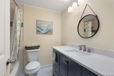 This ranch offers a layout and level of flexibility that's hard - photo 5