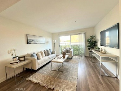 Welcome to Sunset Gardens, 55+ living at its best! Unit 113 is - photo 2