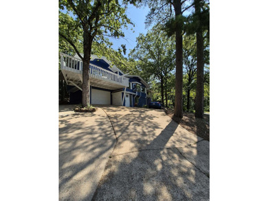 Lovely remodeled home. Seller will finance credit worthy buyer - photo 2