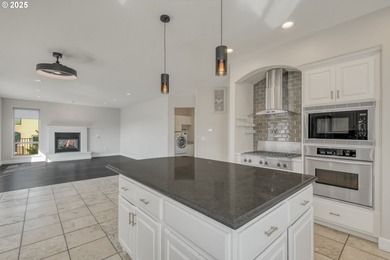 OPEN HOUSE: 1-4 PM 7/25/26!! Experience the finest luxury living - photo 13