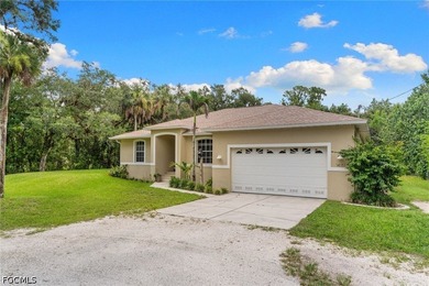 This home is in a BEAUTIFUL SETTING. It's tucked back into a - photo 2
