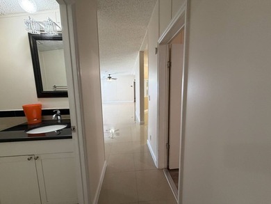 8809 Poe Drive,Tampa, FL 33635 -Beautifully renovated 3-bedroom - photo 22