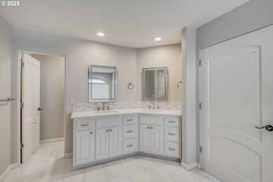OPEN HOUSE: 1-4 PM 7/25/26!! Experience the finest luxury living - photo 26