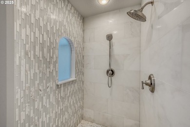 OPEN HOUSE: 1-4 PM 7/25/26!! Experience the finest luxury living - photo 27