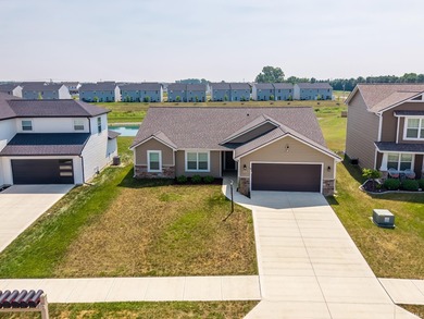 (private lake, pond, creek) Home Sale Pending in Fort Wayne Indiana