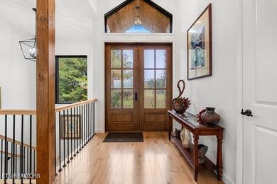 *** City of VONORE LOCATION***One of a Kind! This Gorgeous