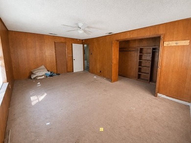 3 bed, 2 bath home offering 1,696 sq ft in Gun Barrel City - photo 11