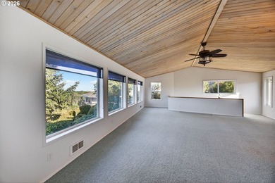 Large, tri-level home with views of the Siuslaw River, seasonal - photo 23
