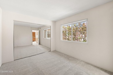 Welcome home to this beautiful Wood Ranch townhome offering 3 - photo 24