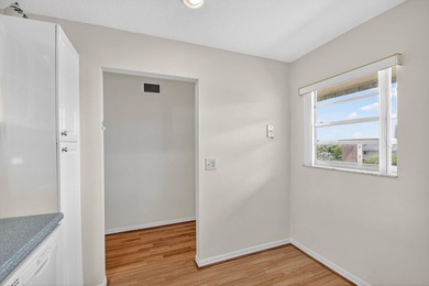 Village Royale on the Green Unit 4020: Enjoy top-floor privacy - photo 9
