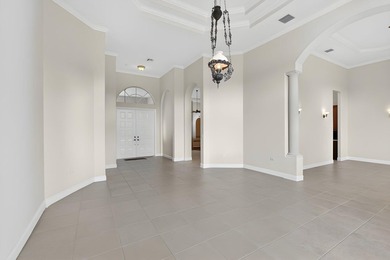 Beautiful 4-bedroom, 3 1/2-bath home located in the exclusive - photo 14