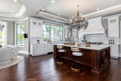 A Private Resort Estate in Arcadia's Prestigious Upper Rancho: A - photo 16