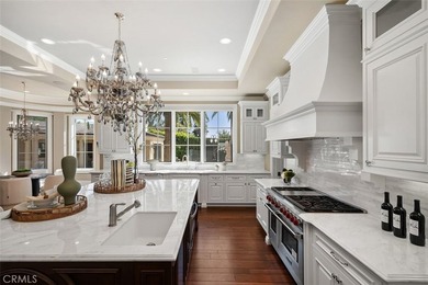 A Private Resort Estate in Arcadia's Prestigious Upper Rancho: A - photo 17