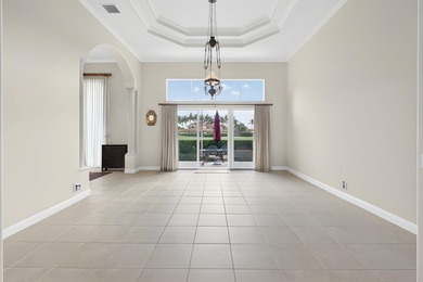 Beautiful 4-bedroom, 3 1/2-bath home located in the exclusive - photo 18