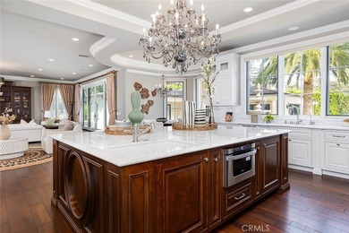 A Private Resort Estate in Arcadia's Prestigious Upper Rancho: A - photo 20