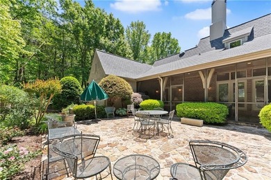 Elegant 4BD, 4.2BA Custom Lake and Mountain View Home in The - photo 25