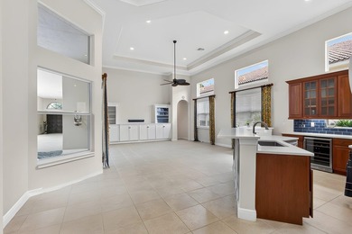 Beautiful 4-bedroom, 3 1/2-bath home located in the exclusive - photo 29