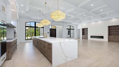 Brand-new custom estate in the exclusive enclave of Place Au - photo 4