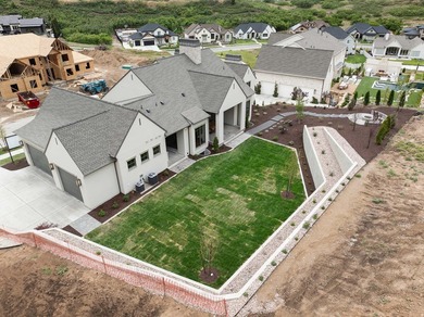 Incredible price improvement! New price includes fully furnished - photo 36