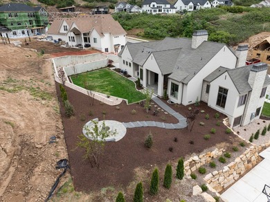 Incredible price improvement! New price includes fully furnished - photo 37
