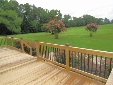 Beautiful traditional log-style home offering 2,700+ sqft on 2 - photo 47