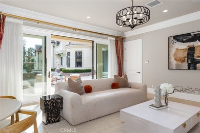A Private Resort Estate in Arcadia's Prestigious Upper Rancho: A - photo 48